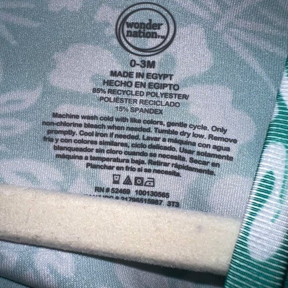 NWT Wonder Nation Baby Zip Rashie Hibiscus Size 0-3M - Picture 2 of 5